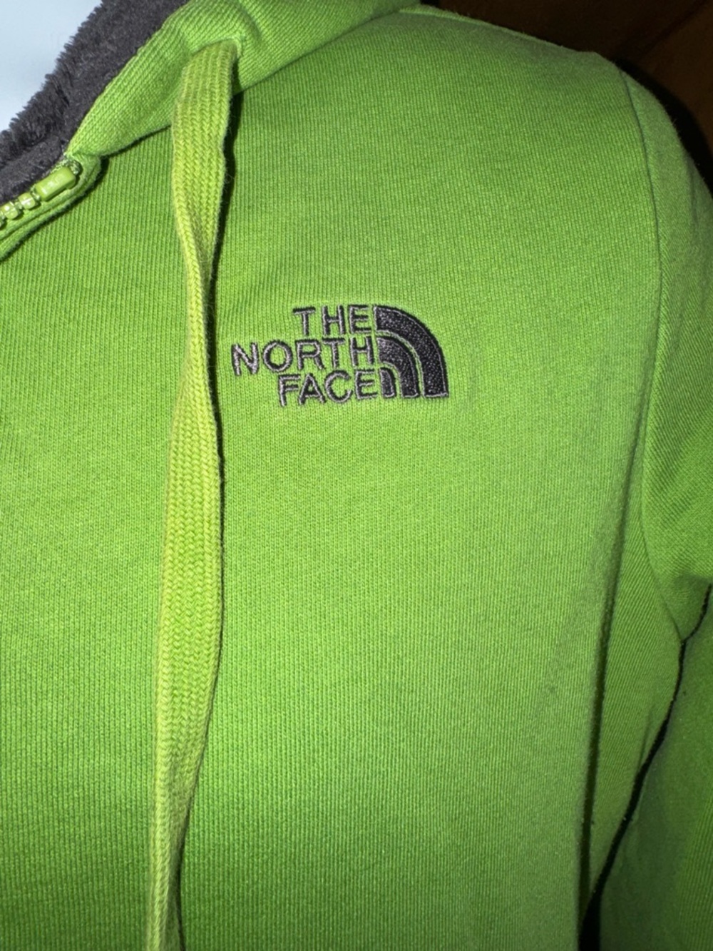 The North Face reversible green and gray  Plush Hoodie Jacket - Picture 3 of 7